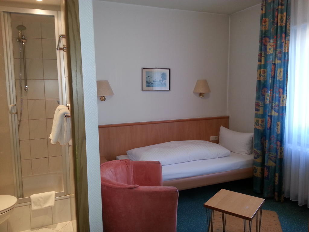 Hotel Koch Maingau Obertshausen Εξωτερικό φωτογραφία