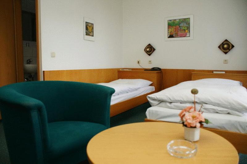 Hotel Koch Maingau Obertshausen Δωμάτιο φωτογραφία